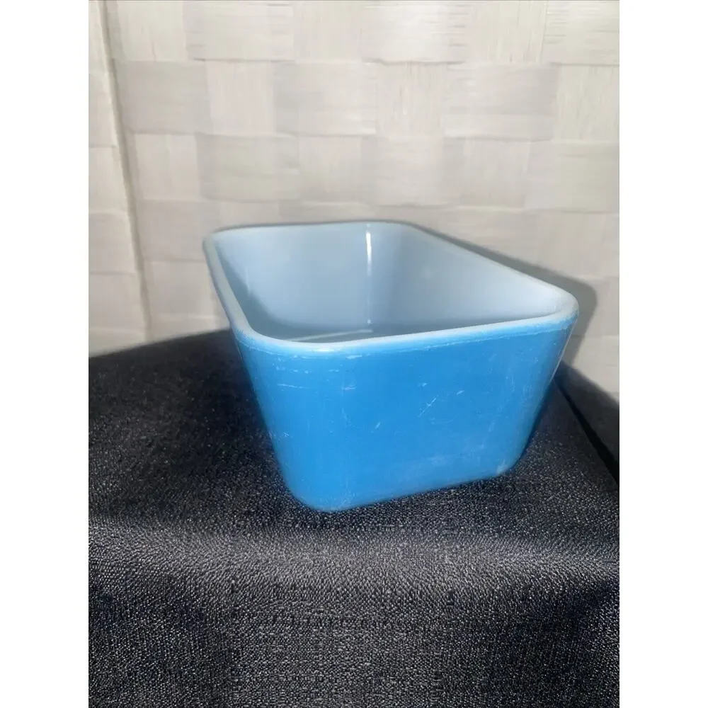 PYREX Vintage A-38 502-B Rectangle Blue No Lid Made Is USA